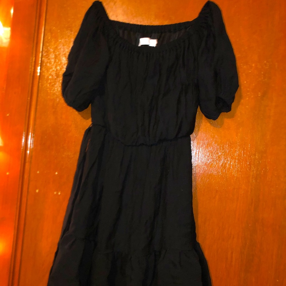 Casual black dress